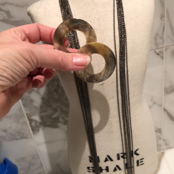 Necklace - Picture 5 of 8